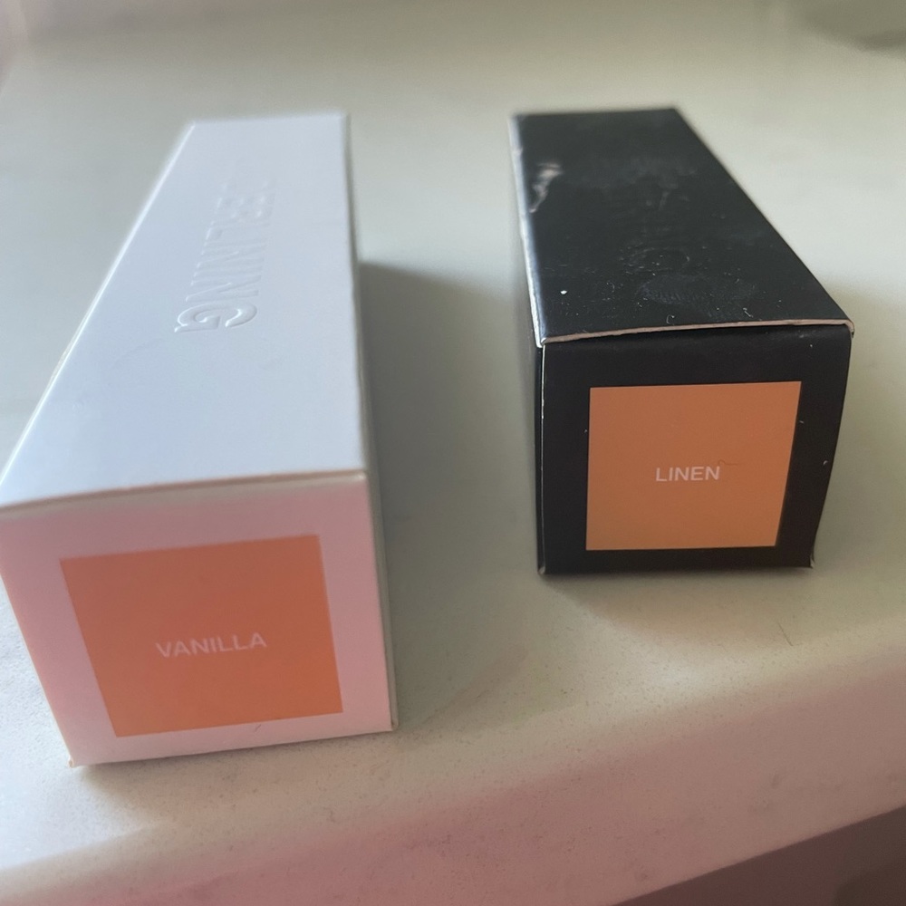 Hide Foundation/ Vanilla. Concealer/shade Linen
